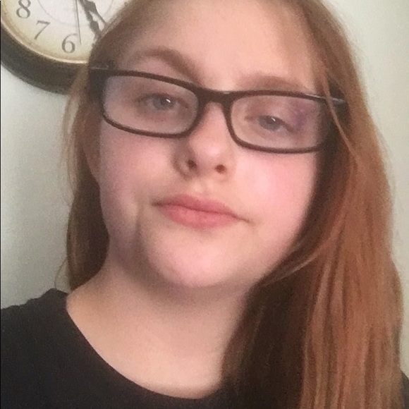 Meet your Posher, Elizabeth - Picture 1 of 1